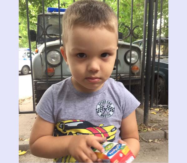 В Ростове ищут родителей потерявшегося 4х-летнего ребенка